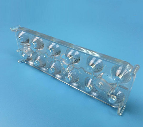 Klare Einspritzungs-helle Plastikabdeckungen/Lampenschirm durch die Vakuumformung